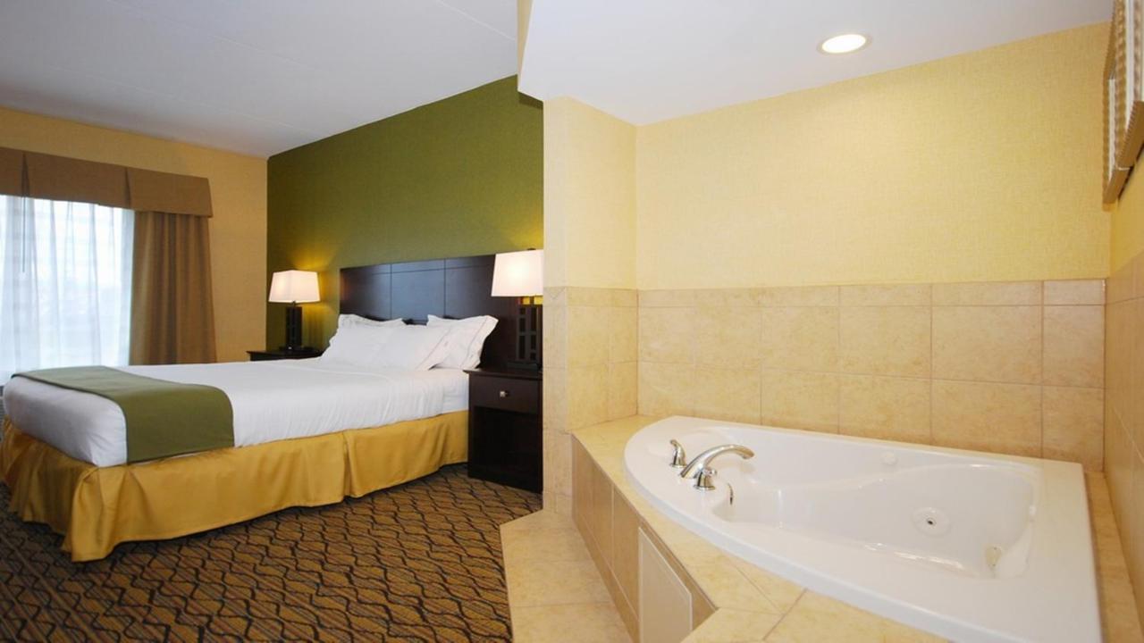 Holiday Inn Express And Suites Kittanning, An Ihg Hotel מראה חיצוני תמונה