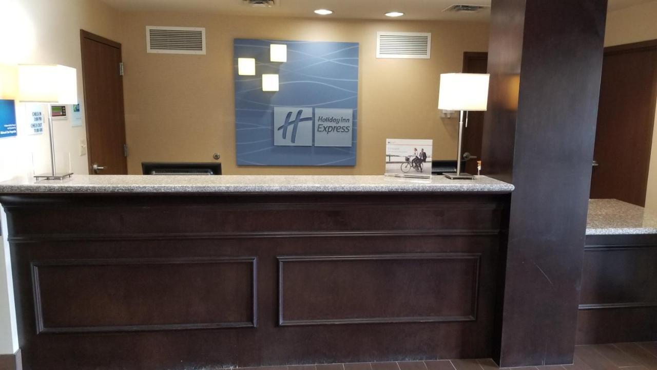 Holiday Inn Express And Suites Kittanning, An Ihg Hotel מראה חיצוני תמונה