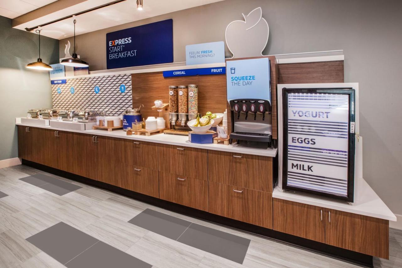 Holiday Inn Express And Suites Kittanning, An Ihg Hotel מראה חיצוני תמונה